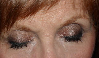 Imagen Ojos cerrados look 403 Glamorous