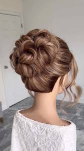 How to Use Hair Texturizing Powder for Effortless Day-to-Night Hairstyles