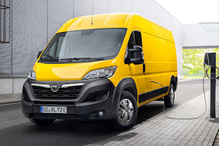 Opel Movano-e Panel Van (2022) Front Side