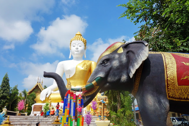 wat phra that doi kham, wat phrathat doi kham, phra that doi kham temple, phrathat doi kham temple, wat doi kham, doi kham temple, wat doi kham chiang mai