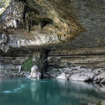 7 Danau Bawah Tanah Yang Mempesona