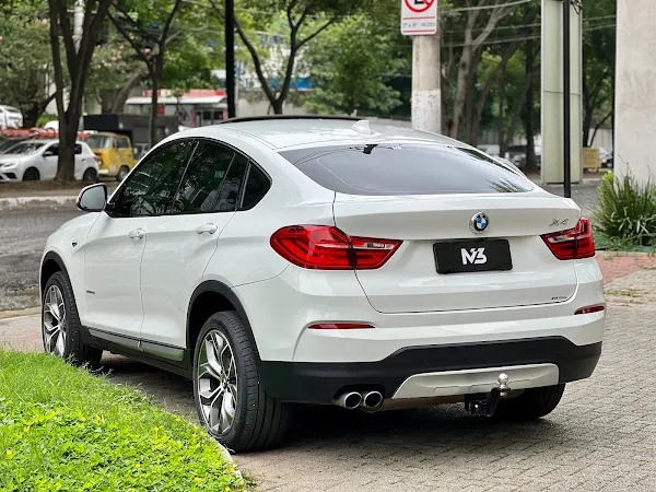 BMW X4 xDrive 28i X Line 2015 semi-novo