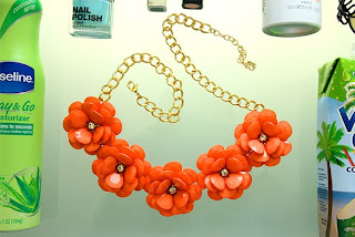 BaubleBar Cerise Jumbo Bloom Bib