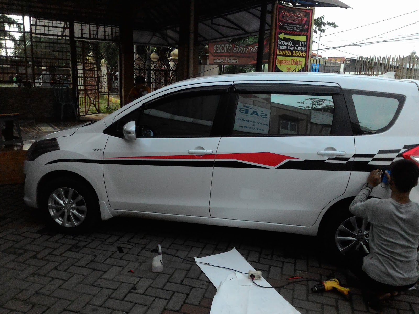 Gambar Modifikasi Striping Mobil Xenia Sobat Modifikasi