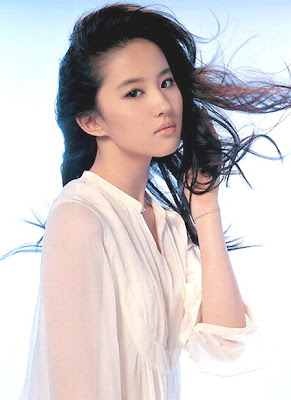 Asian Girls Celebrity: Liu Yi Fei