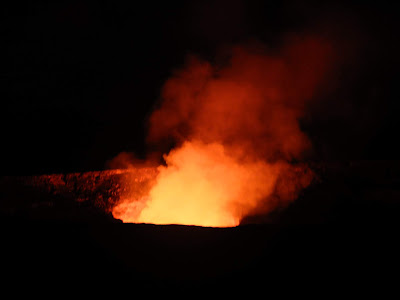 キラウエア火山火口