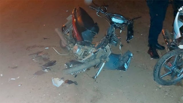 Dos motos chocaron de frente: Un joven fue internado en grave estado
