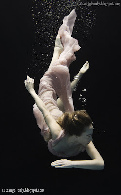 Underwater_Dance