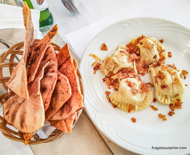 Restaurante judaico Z Deli em São Paulo