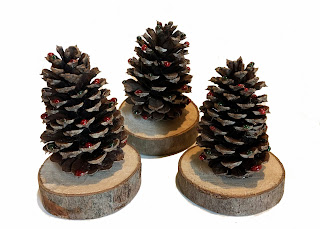 Pine Cone Christmas Tree Decor