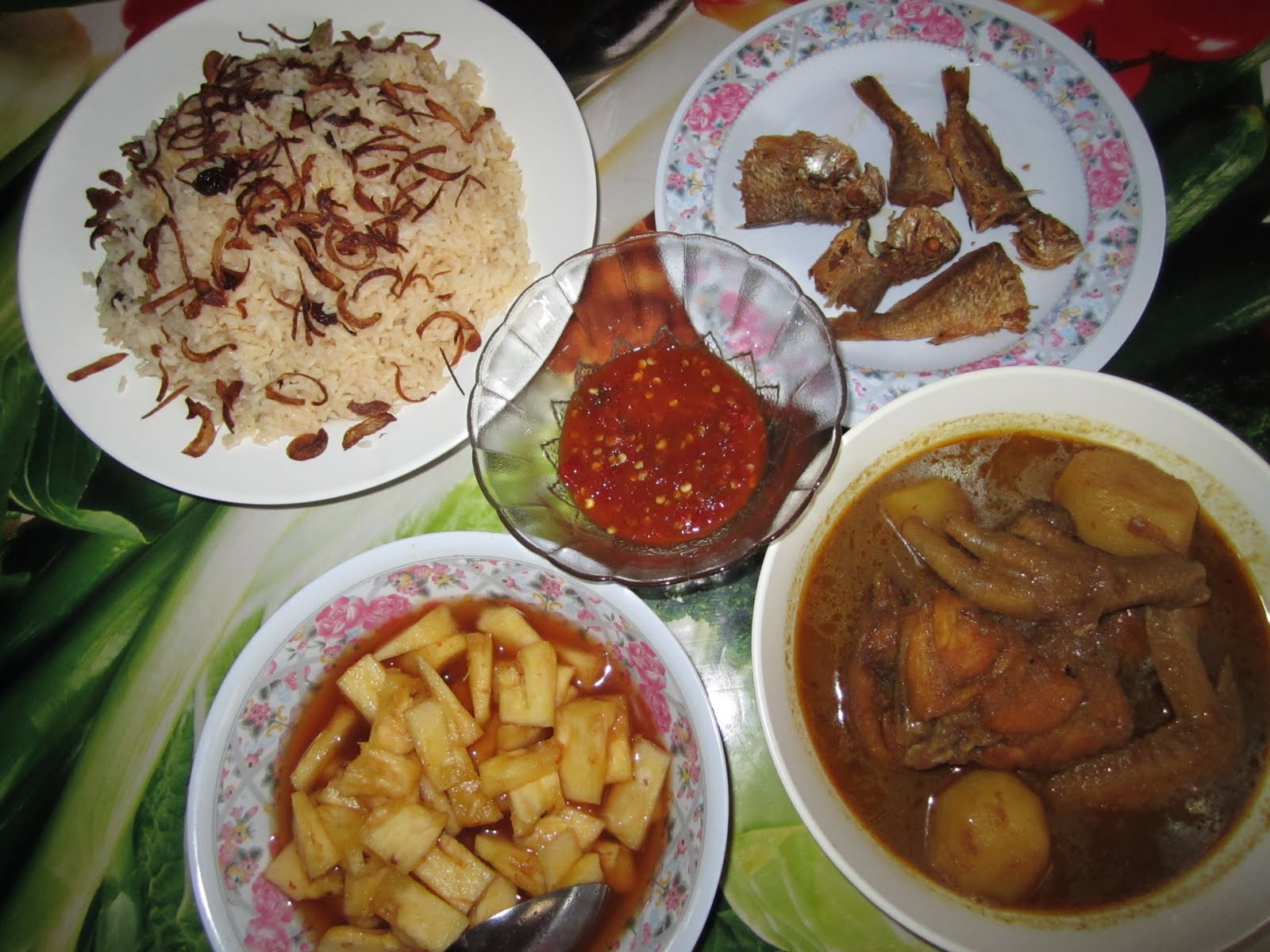 ~~Sina's Sweetsour Home~~: Hidangan Nasi Minyak Terengganu