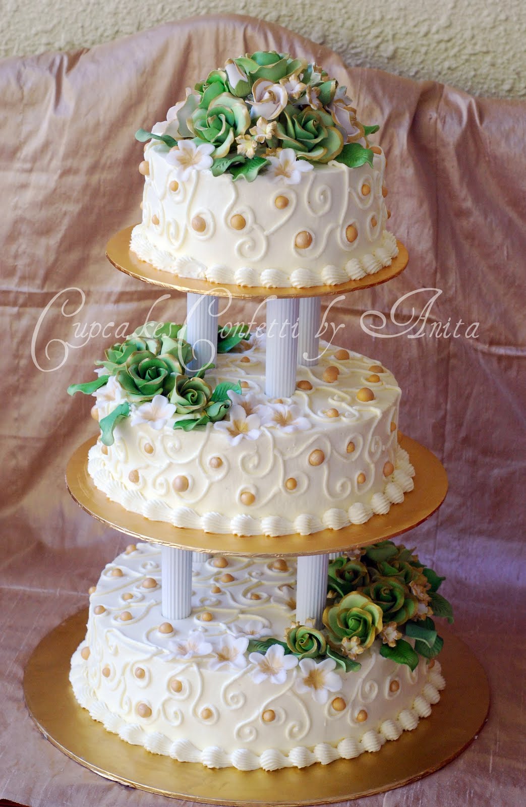 images green and gold wedding