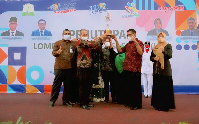  Kota Banda Aceh Juara Umum LKS Provinsi Aceh 2021