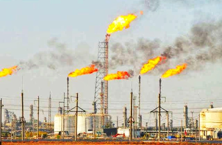 Nigeria loses N343bn as oil firms flare 265bcf of gas in 9 months