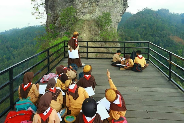 Puncak Widosari @ruslimages