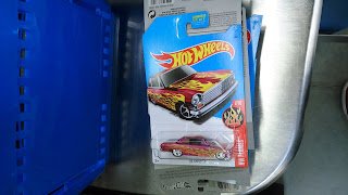 Hot Wheels $uper Treasure Hunt '63 Chevy II