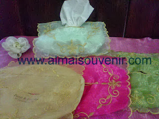 http://www.almaisouvenir.com/2013/12/souvenir-etnik-souvenir-unik-souvenir_17.html