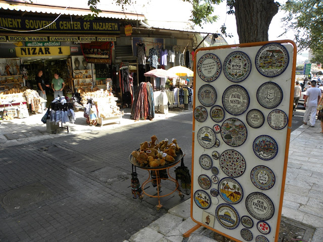 Shopping in the Nazareth