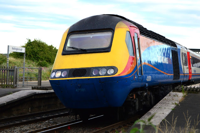 photo of intercity 125 class 43081 hst at wellingborough 2015