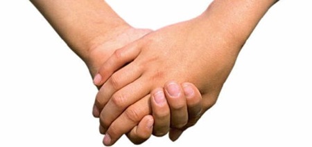 holding_hands