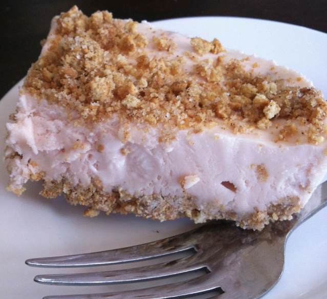 pink lemonade pie