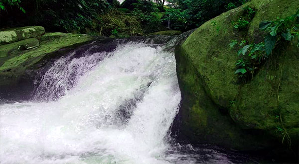 Objek Wisata Perbatasan, Air Terjun Sei Aweh, Entikong - Sanggau