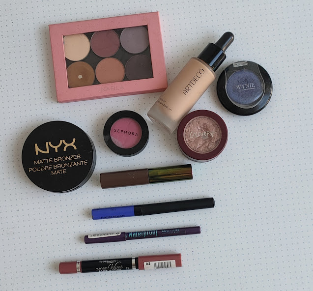 El TUTORIAL de los JUEVES: Look Ultravioleta 06