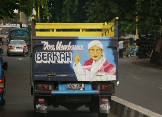 Tulisan truk - islami