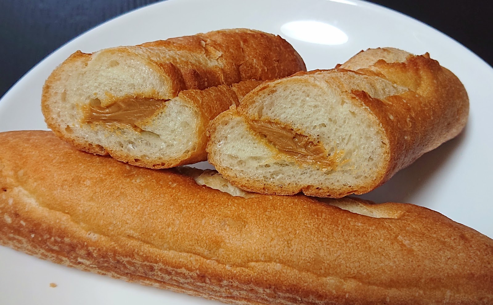 ヤマザキ ミニフランスパンサンド コーヒー風味 ５本入り 香ばしいパンに絶妙クリーム