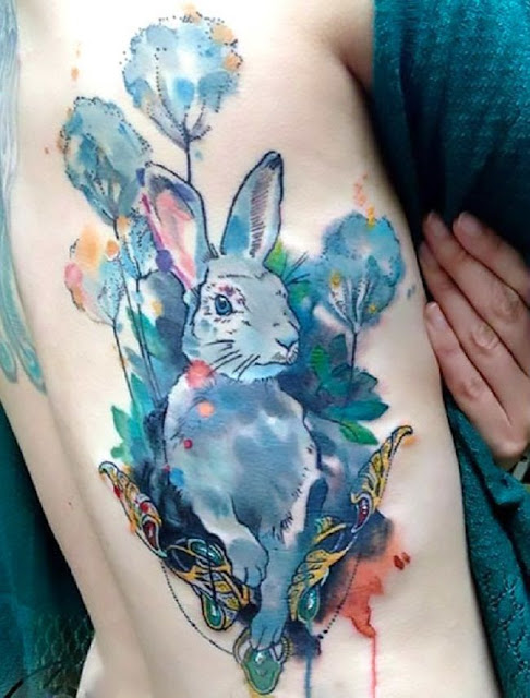 25 ideias fofas de tatuagens de coelhos para mulheres