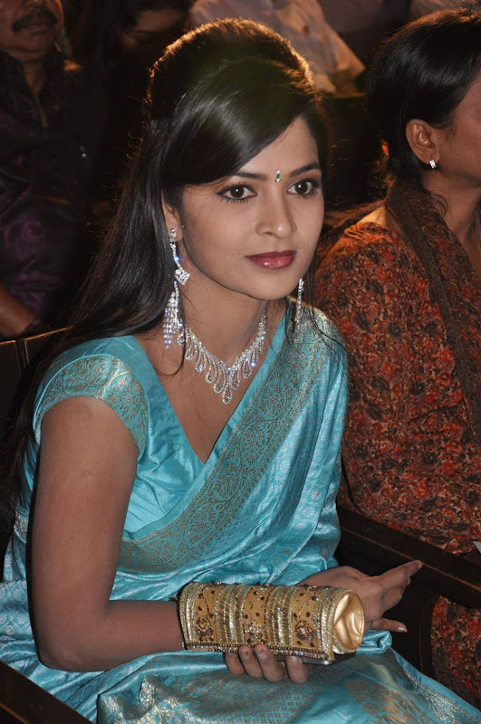 Actress Madhumitha Saree Photos glamour images