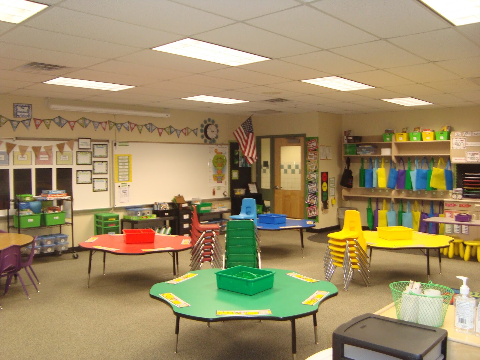 Ms. White's Kiddos: Classroom Pictures