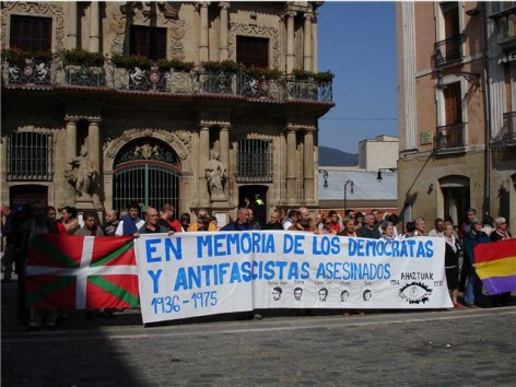 La Delegación del Gobierno prohíbe el acto de homenaje a los últimos fusilados del franquismo