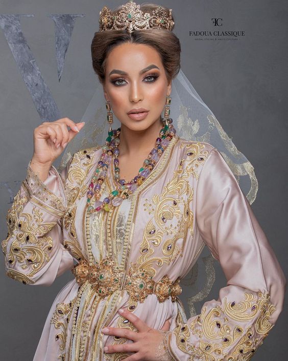 caftan mariée moderne paris 2021