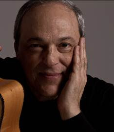 O cantor e violonista Toquinho é uma das atrações do Eldorado MPB Fest