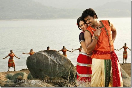 Vijay,Hansika Velayutham movie stills 18