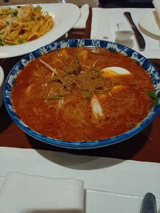 Curry Laksa at Shangri-La The Fort High Street Lounge