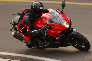 cycling hyosung motorcycle 