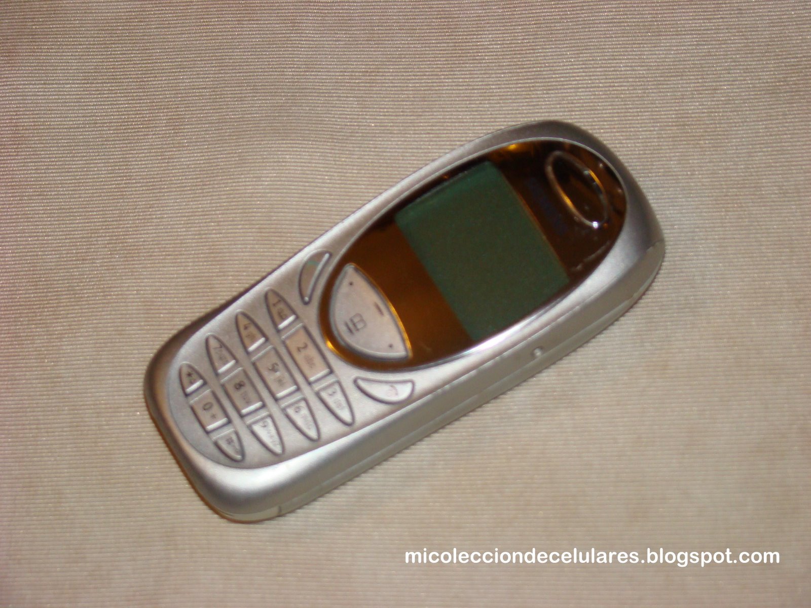 museo de celulares: #182 Siemens A56i