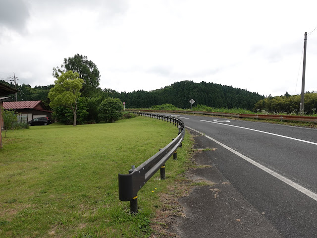 鳥取県道52号岸本江府線　鳥取県西伯郡伯耆町岩立　岩立集落