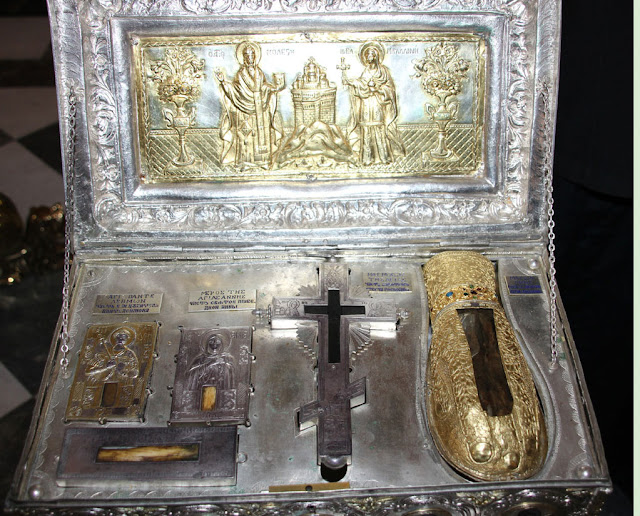 Λειψανοθήκες από την Ιερά Μονή Σίμωνος Πέτρας Αγίου Όρους