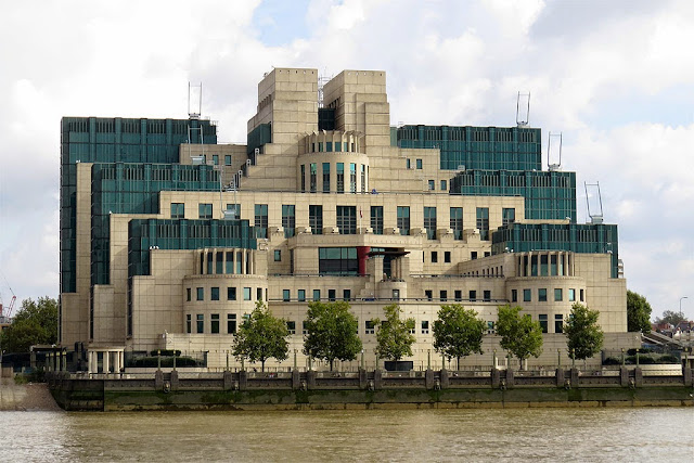 SIS Building, MI6 Building, Albert Embankment, Vauxhall, Lambeth, London