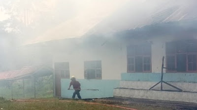 Gedung MTs Muhammadiyah Limakaum Terbakar