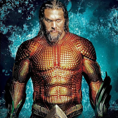 "Aquaman" con el traje clásico en una nueva imagen.