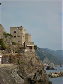 torre aurora monterosso