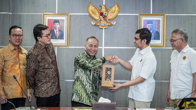 Pj Bupati Muba Apriyadi Minta Segerakan  Peralihan Listrik MEP ke PLN 