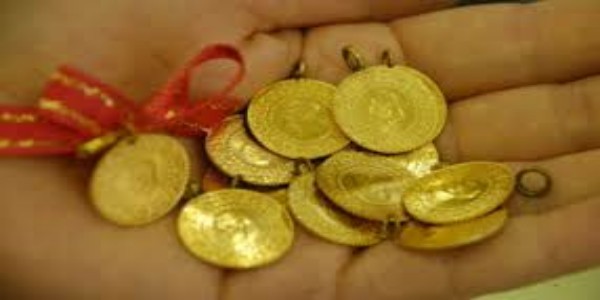 Çanakkale Gelibolu'da bir evden 18 çeyrek altın çalındı