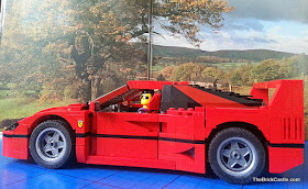 LEGO Ferrari F40 set 10248 driven by Technic figure review