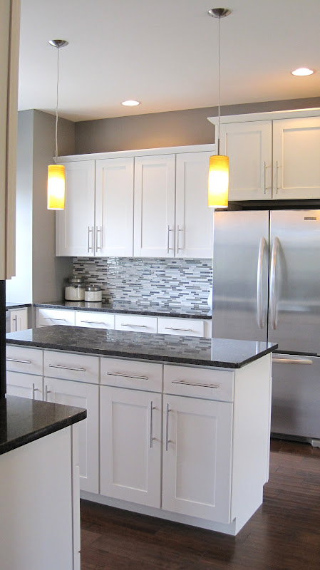 Space Around Kitchen Island