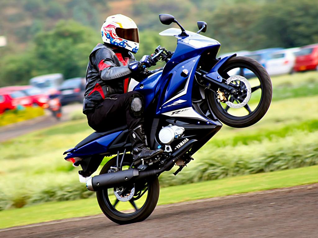 yamaha r15 version top speed bike wallpaper yamaha yzf r15